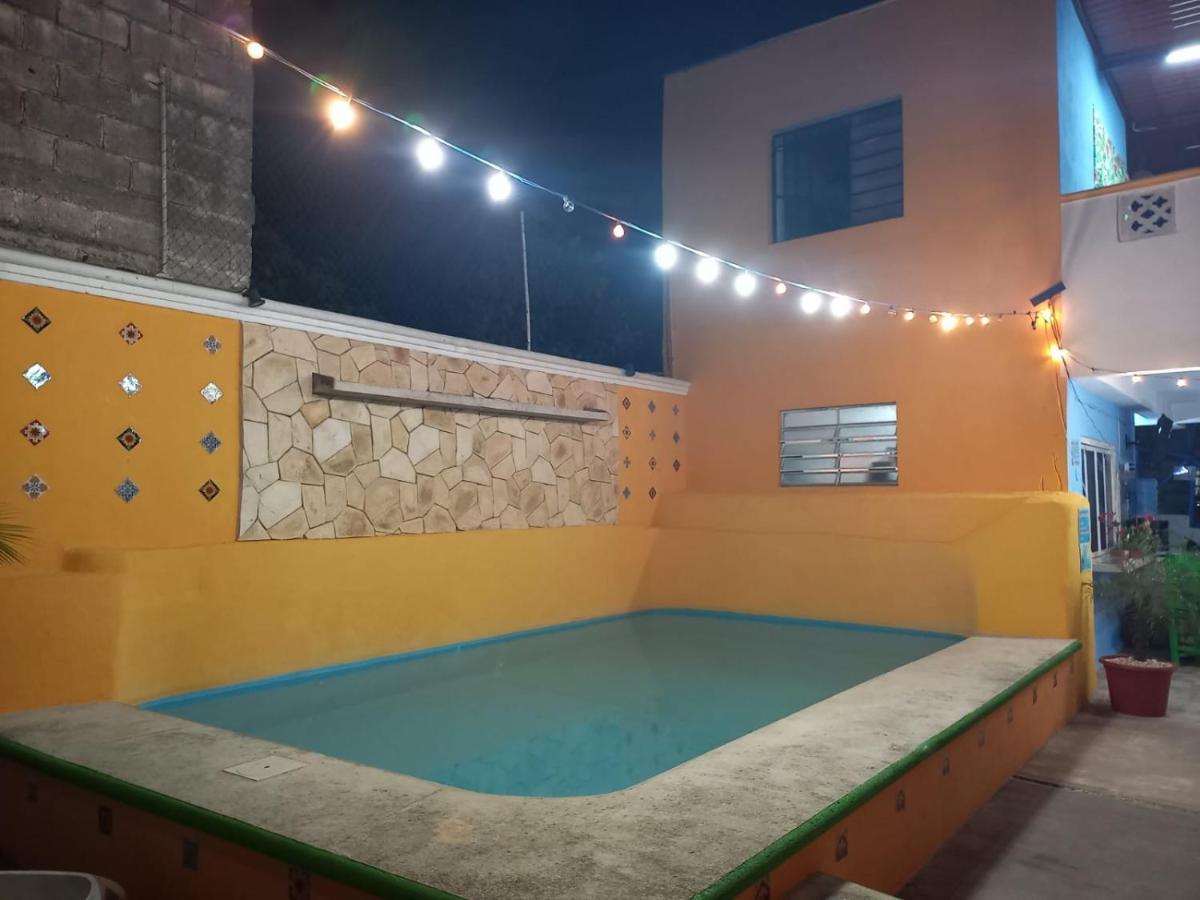 Casona Del Negro Aguilar Hotel Valladolid  Exterior foto